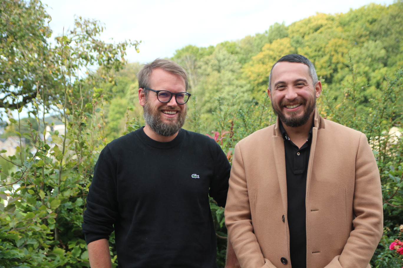 Kamel Belghachem, vice-président, et Florent Vézier, responsable des mobilités, de Caux Seine Agglo. (© Aletheia Press / B.Delabre)