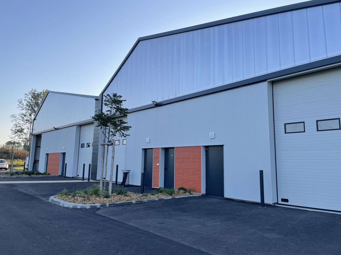 Le programme immobilier Talentis, à Pavilly, compte 6 bureaux de 30 m² et 4 ateliers de 150 à 160 m².