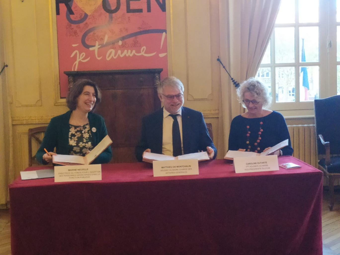 La Ville de Rouen a renouvelé, vendredi 29 novembre, sa convention triennale avec le Fonds pour l’insertion des personnes handicapées dans la fonction publique (FIPHFP).